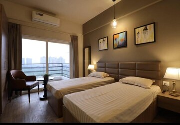 Bedroom in 1 RK Apartment at Paramount Golfforeste, Zeta I Greater Noida – for Rent