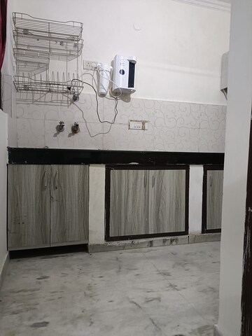 Kitchen in 1 BHK Builder Floor at Ansal Sushant Lok I, Sector 43 – for Rent