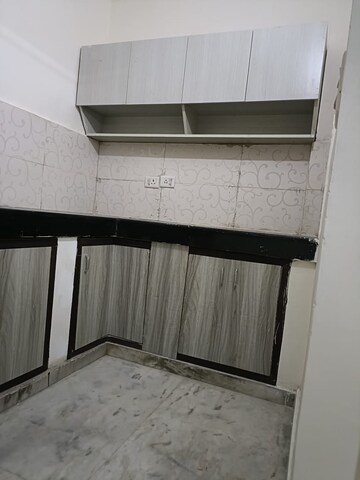 Kitchen in 1 BHK Builder Floor at Ansal Sushant Lok I, Sector 43 – for Rent