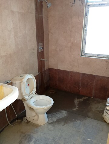 Bathroom in 3 BHK Apartment at ILD Grand, Sector 37c – for Sale