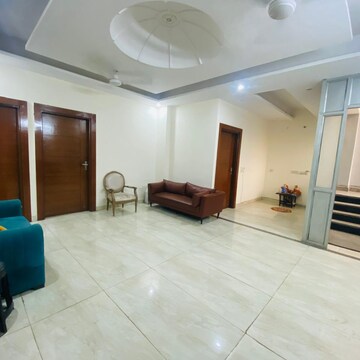 Common Area in  Pg at Sector 44 – for Rent