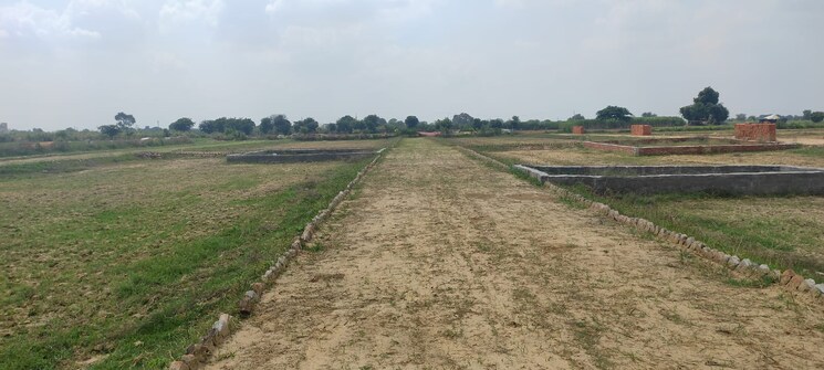 undefined, deri skaner  120 Sq.Yd. Plot In Deri Skaner Greater Noida 7954266