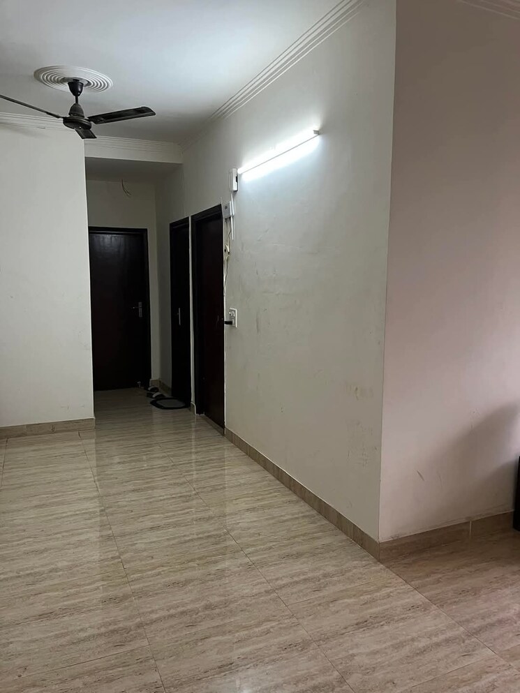 Room, ip extension 2 Bedroom 980 Sq.Ft. Apartment In Ip Extension Delhi 7954270