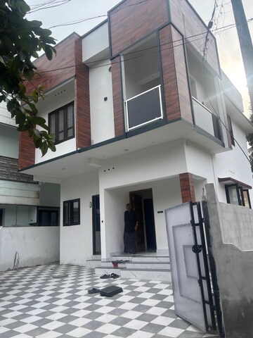 3 BHK Villa – Exterior View View at Maruthoorkadavu - for Sale