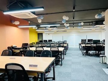 Team Area in  Office Space in IT/SEZ at Vastrapur – for Rent