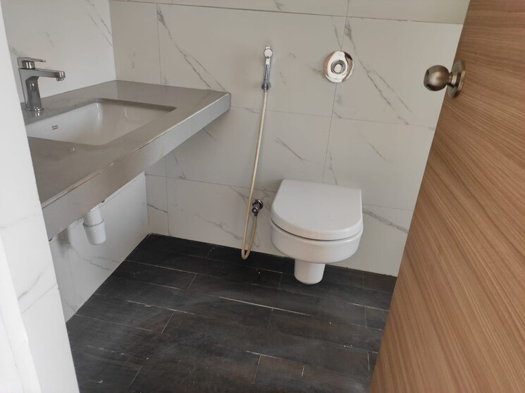 Bathroom, kalpataru-exquisite-sierra 3 Bedroom 1157 Sq.Ft. Apartment In Wakad Pune 7954333