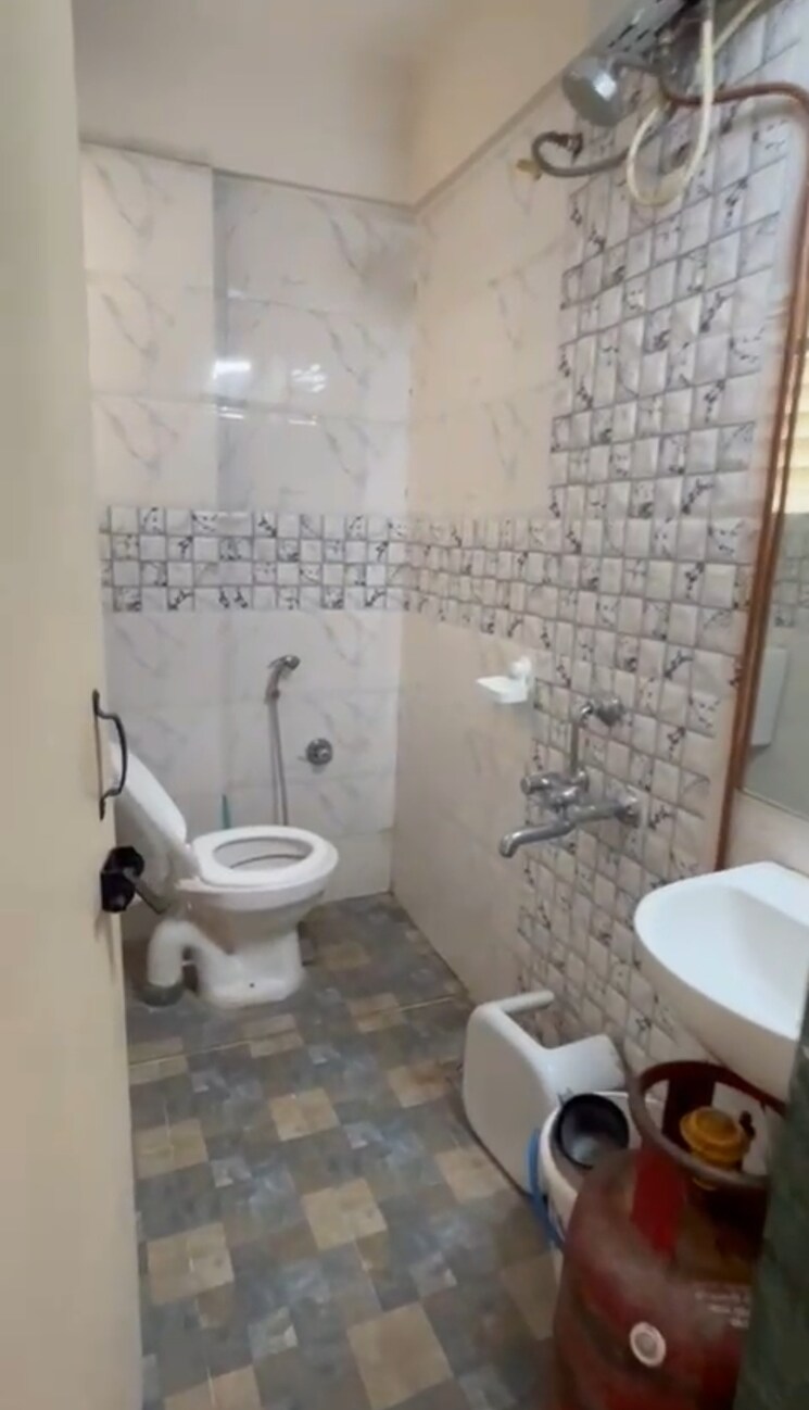Bathroom, miracle-mark 2 Bedroom 1050 Sq.Ft. Apartment In Wakad Pune 7954327