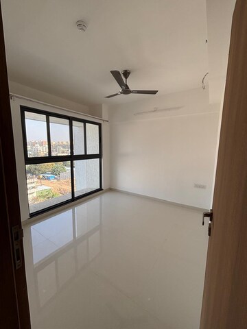 Room in 3 BHK Apartment at Majestique Signature Towers, Balewadi – for Rent
