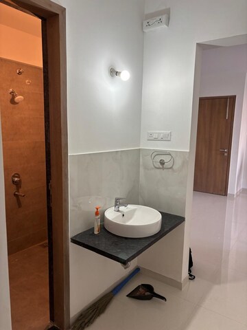 Bathroom in 3 BHK Apartment at Majestique Signature Towers, Balewadi – for Rent
