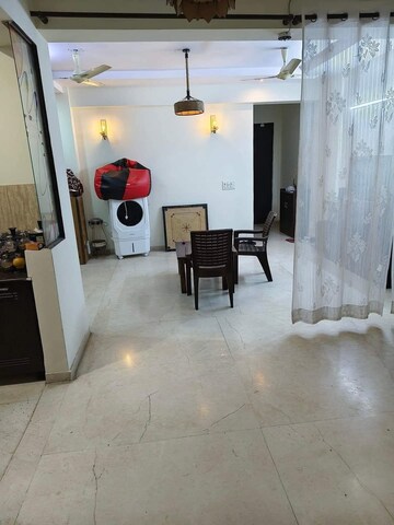 Living Room in 3 BHK Apartment at Ip Extension – for Rent