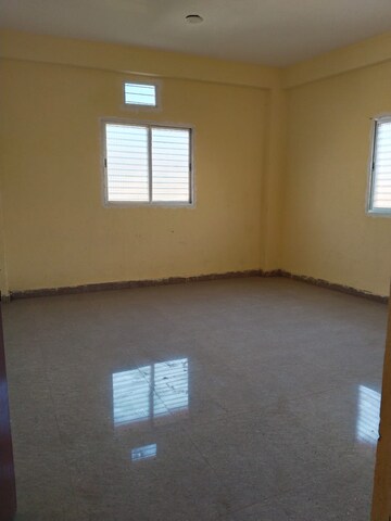 Room in  Showroom at Harmu – for Rent