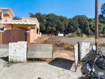  Plot – Exterior View View at Dharampur Nehru Colony - for Sale