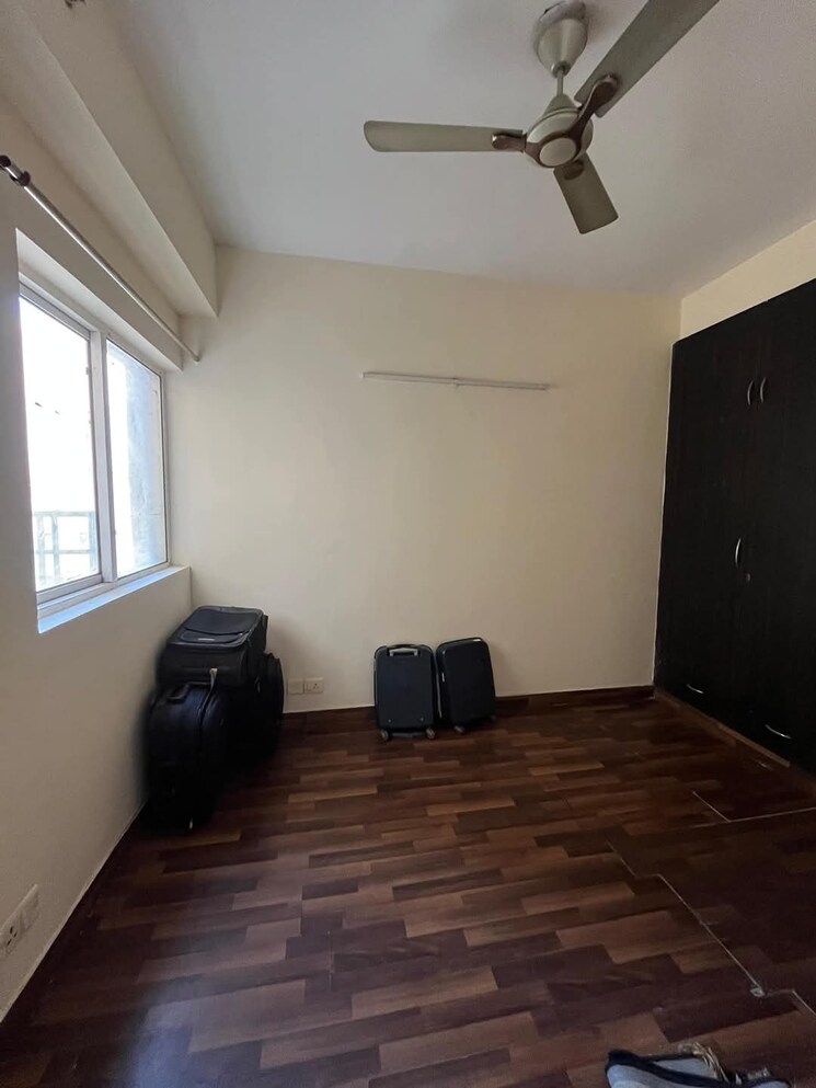 Room, ip extension 2 Bedroom 1050 Sq.Ft. Apartment In Ip Extension Delhi 7954548