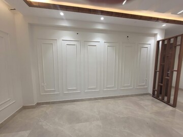 Building Lobby in 3 BHK Apartment at Gms Road – for Sale