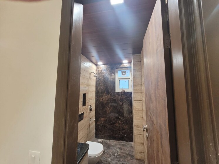 Attached Bathroom, gms road 3 Bedroom 2157 Sq.Ft. Apartment In Gms Road Dehradun 7954601