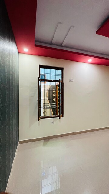 Room in 3 BHK Independent House at Nijampur Malhaur – for Sale