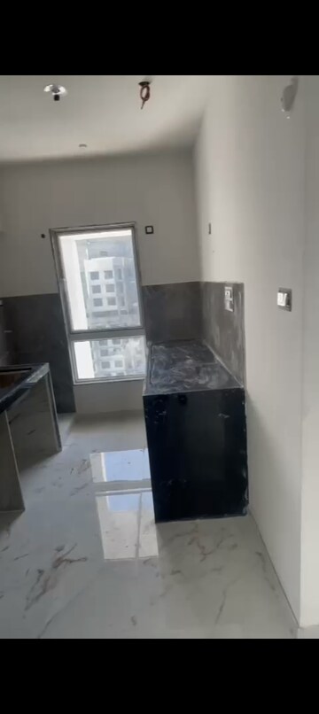 2 BHK Apartment For Rent in Sahyog Oshi Oshiwara Mumbai  7954645