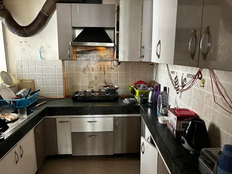 Kitchen, ip extension 3 Bedroom 1400 Sq.Ft. Apartment In Ip Extension Delhi 7954618