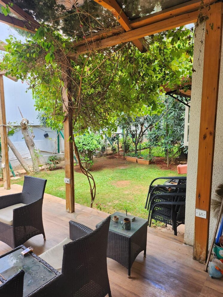 Balcony, puravankara-purva-parkridge 4 Bedroom 3300 Sq.Ft. Villa In Mahadevpura Bangalore 7954623