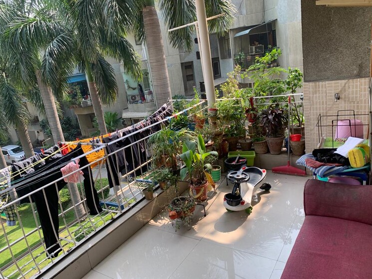 Balcony, ip extension 3 Bedroom 1600 Sq.Ft. Apartment In Ip Extension Delhi 7954700