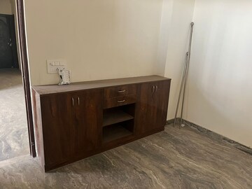 Room in 2 BHK Apartment at Antriksh Green Kaushambi, Dabur Chowk – for Sale