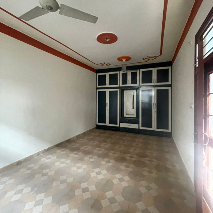 Room, kharar 2 Bedroom 90 Sq.Yd. Independent House In Kharar Mohali 7954779