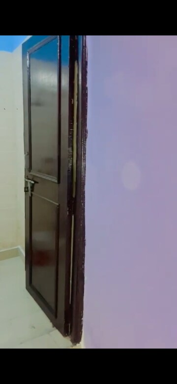 Building Lobby in 2.5 BHK Builder Floor at New Ashok Nagar – for Rent