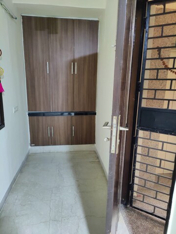 Staircase in 3 BHK Builder Floor at Vipul World Floors, Sector 48 – for Rent