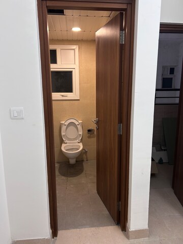 Bathroom in 3.5 BHK Apartment at Prestige Tranquil, Kokapet – for Rent
