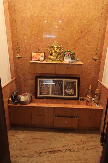 Furnished Amenities in 3 BHK Builder Floor at Hsr Layout – for Rent