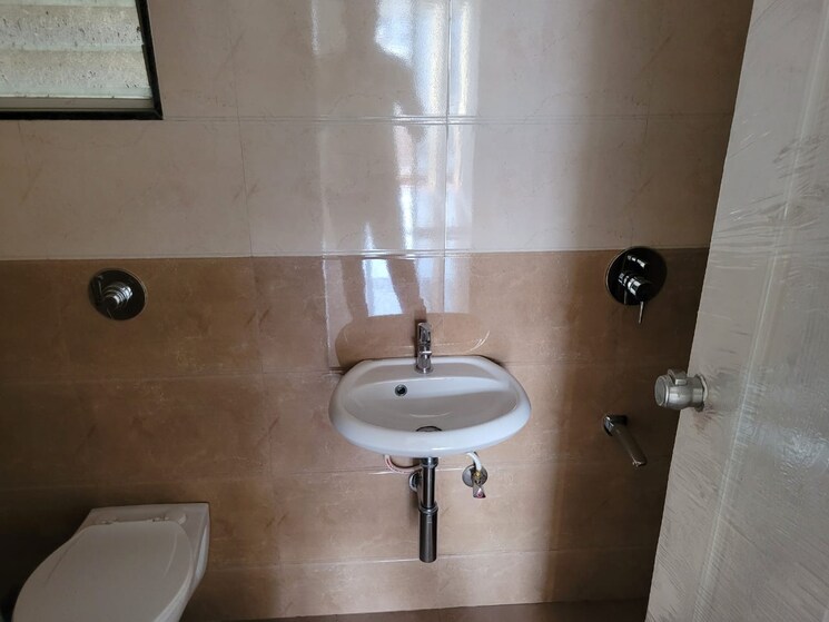 Bathroom, dynamic-imperia-plus 2 Bedroom 612 Sq.Ft. Apartment In Pisoli Pune 7954866