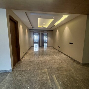 6+ BHK Independent House For Sale in Sector 47