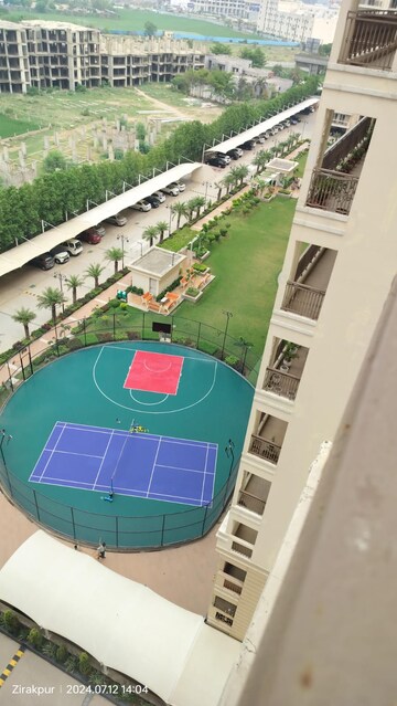 Master Plan in 3 BHK Apartment at Affinity Greens, International Airport Road – for Rent