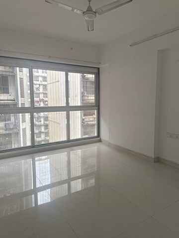 Room in 2 BHK Apartment at Godrej Central, Chembur – for Rent