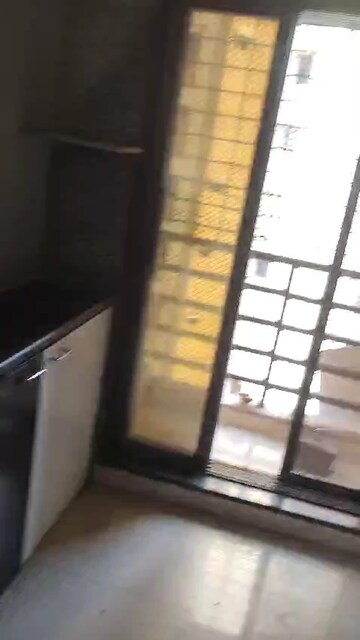 2 BHK Apartment For Rent in Abhay Sheetal Complex, Mira Road