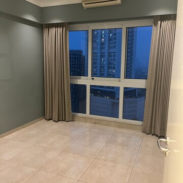 Room in 2 BHK Apartment at L&T Crescent Bay T2, Police Line – for Rent
