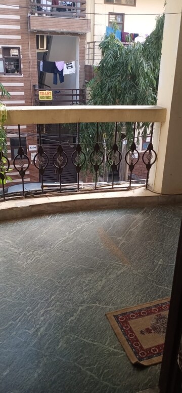 3 BHK Apartment For Rent in Royal Classic Co Op Society, Andheri West