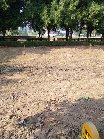 Plot Area in  Plot at BPTP Amstoria, Sector 102 – for Sale