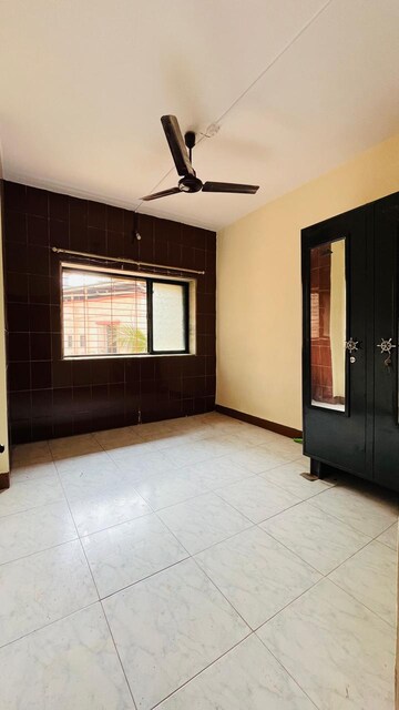Room in 2 BHK Apartment at Dombivli West – for Rent