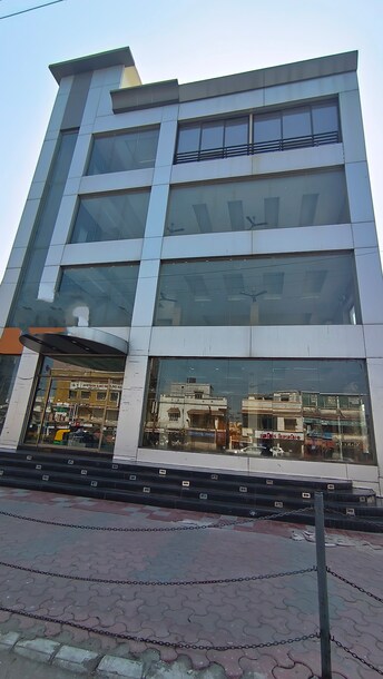 Commercial Showroom 6400 Sq.Ft. For Resale in Bopal Ahmedabad  7955210