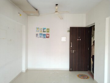 Room in 1 BHK Apartment at Sai Crystal Empire, Nalasopara East – for Rent
