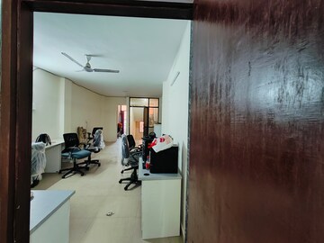 Commercial Office Space 900 Sq.Ft. For Rent in Chattarpur Delhi  7955234