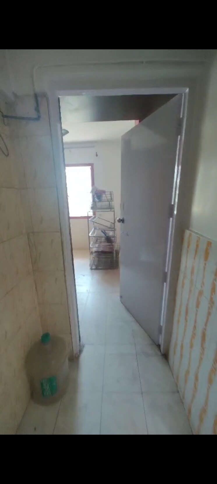 Bathroom, omkar-society-shivai-nagar 1 Bedroom 450 Sq.Ft. Apartment In Shivai Nagar Thane 7955225