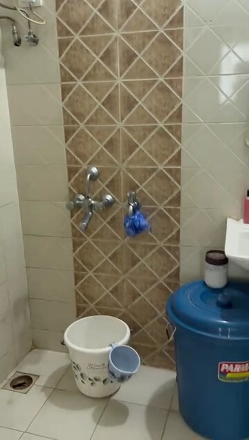 Bathroom in 2 BHK Apartment at Hiraco Eminence, Mira Road – for Rent