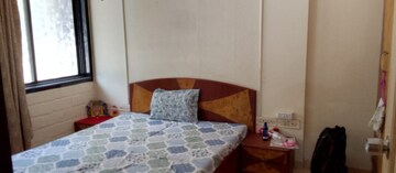 Living Room in 1.5 BHK Apartment at Jumbo Darshan, Andheri East – for Rent