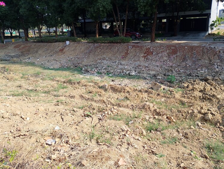 undefined, bptp-amstoria  250 Sq.Yd. Plot In Sector 102 Gurgaon 7955477