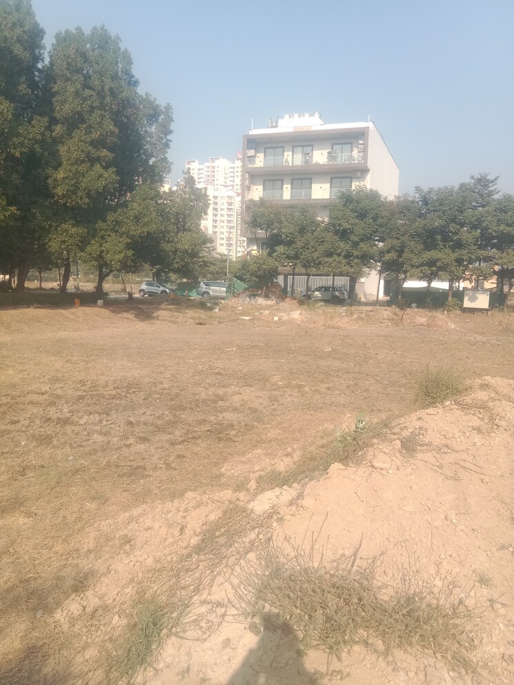 undefined, bptp-amstoria-plot  250 Sq.Yd. Plot In Sector 102 Gurgaon 7955532