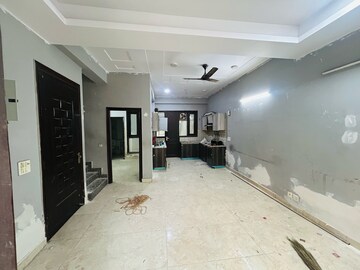 Living Room in 3.5 BHK Villa at Panchsheel Villas, Panchsheel Green – for Rent