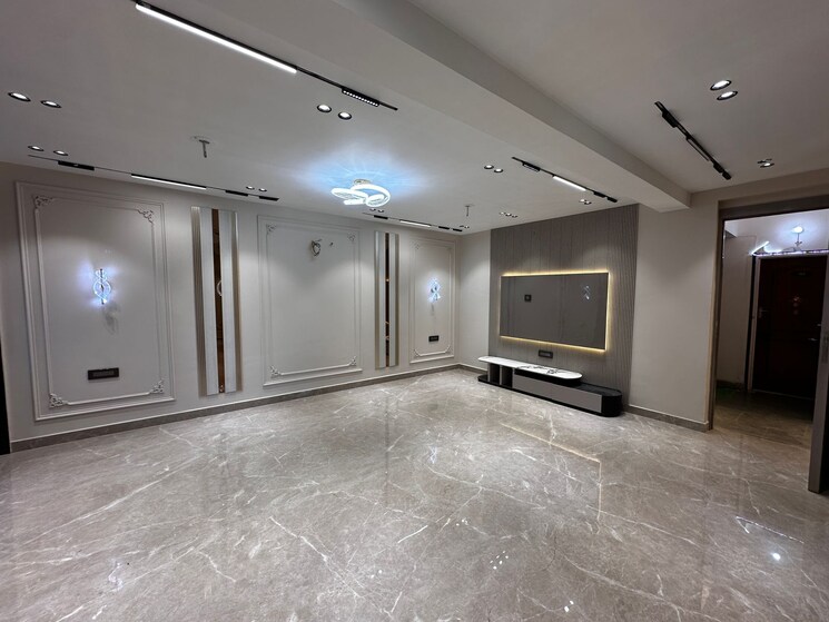 Room, sector 11 dwarka 3 Bedroom 1850 Sq.Ft. Apartment In Sector 11 Dwarka Delhi 7955685