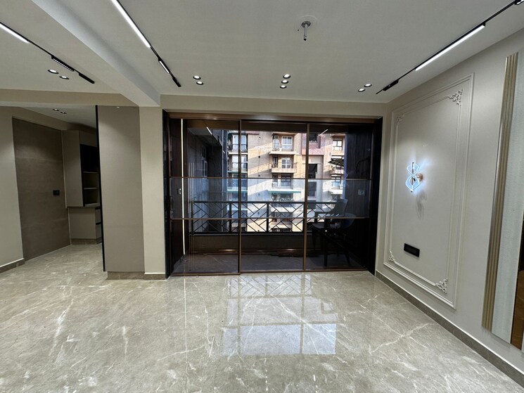 Room, sector 11 dwarka 3 Bedroom 1850 Sq.Ft. Apartment In Sector 11 Dwarka Delhi 7955685